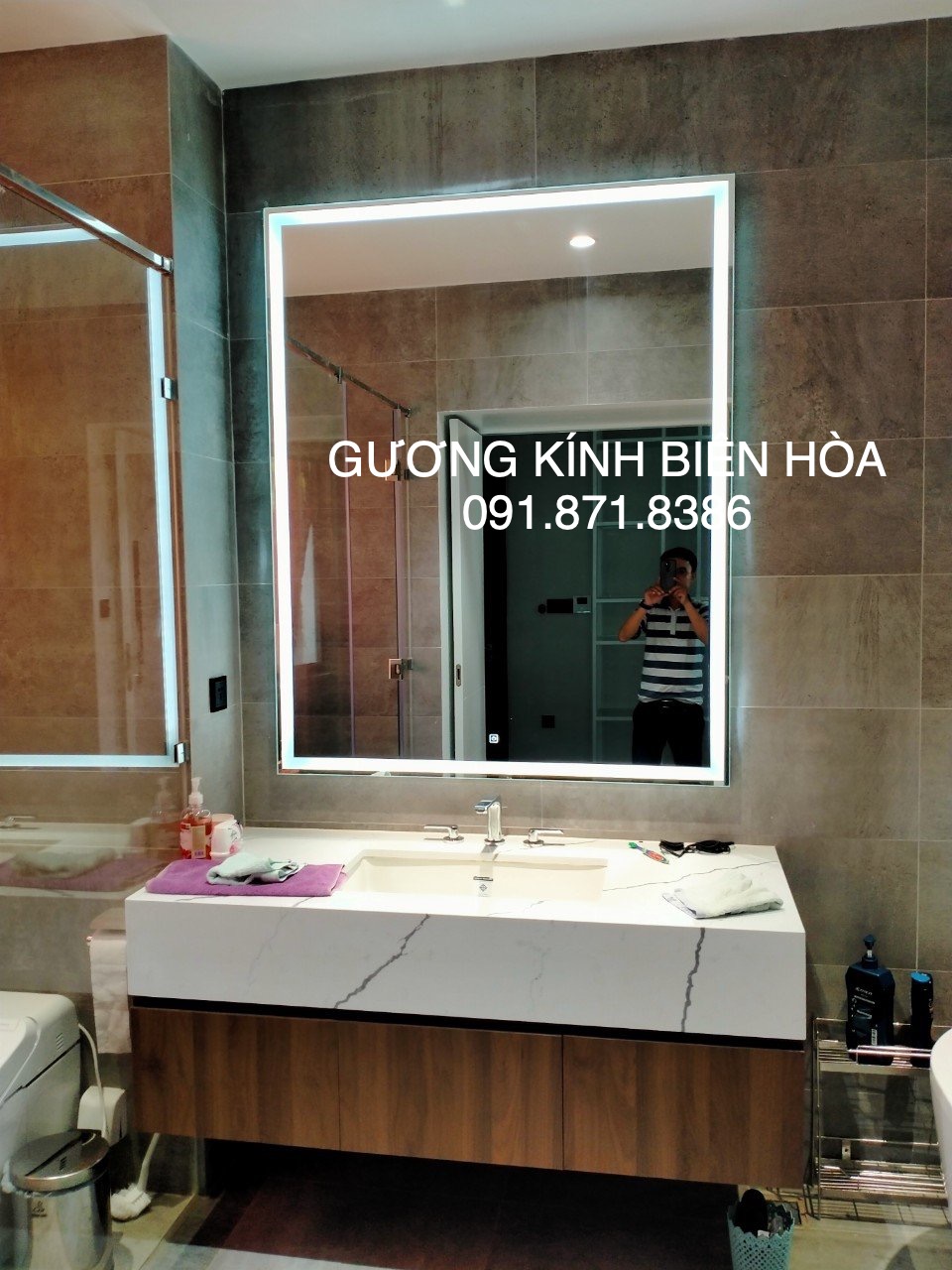 Gương nhà vệ sinh có đèn led Biên Hòa Đồng Nai