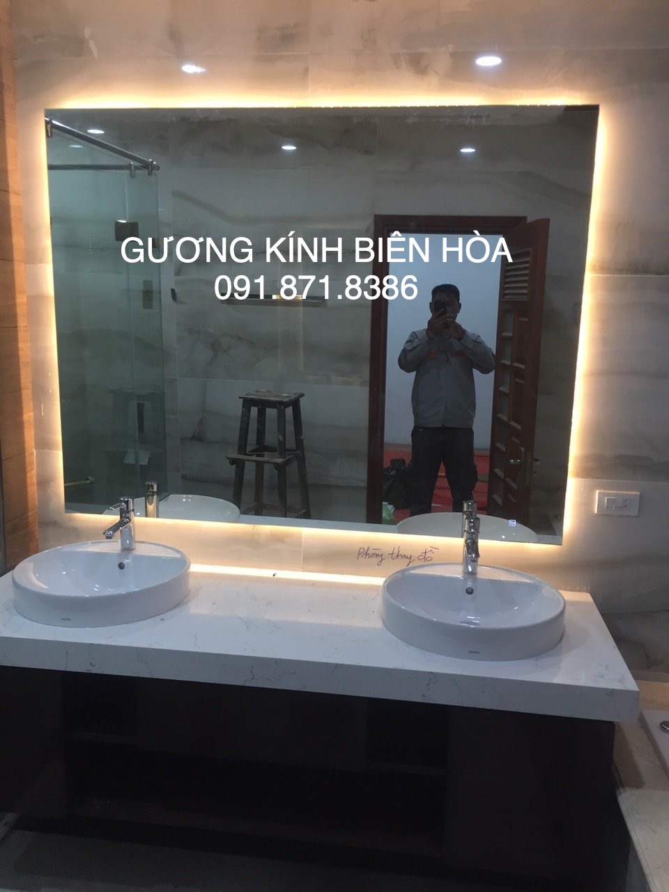 Gương soi nhà tắm gắn đèn led Biên Hòa Đồng Nai