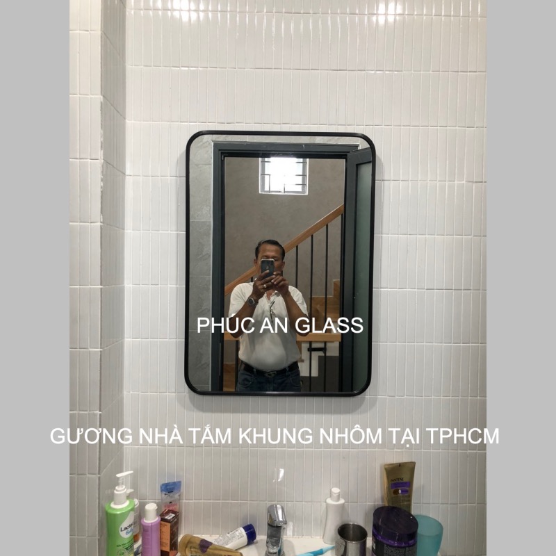 Gương nhà tắm khung viền nhôm tại TPHCM