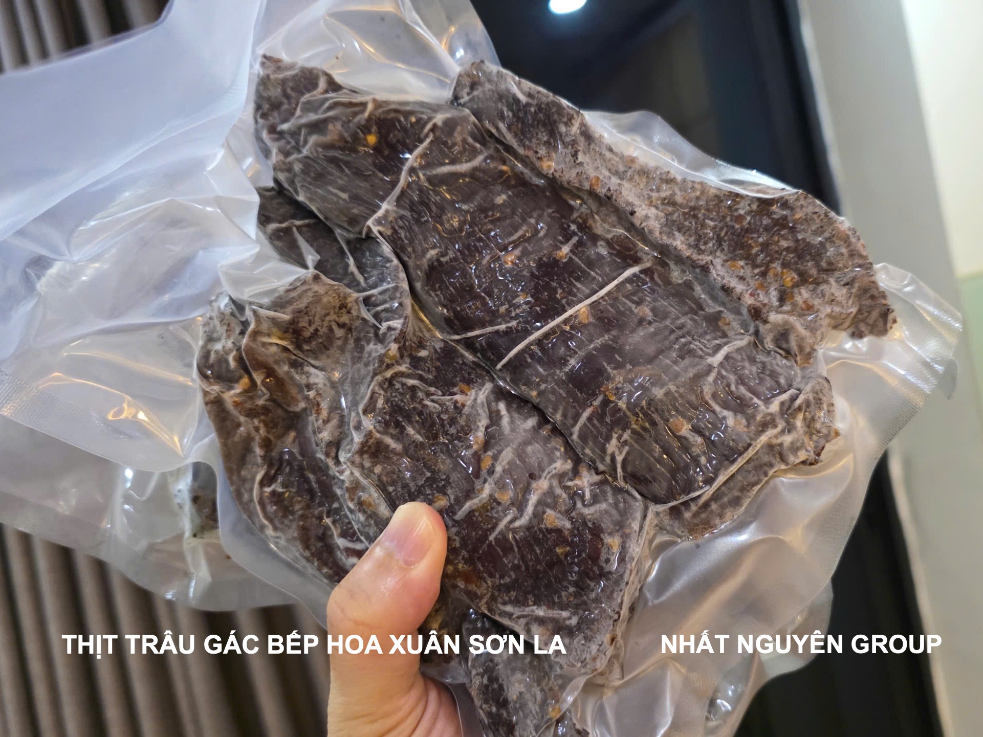 Thịt trâu gác bếp hoa xuân sơn la